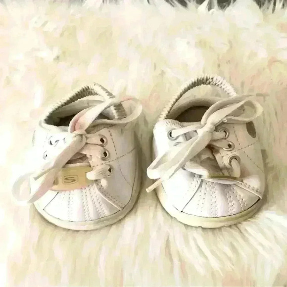 Skechers BuildABear White Sneakers with elastic - Picture 1 of 4